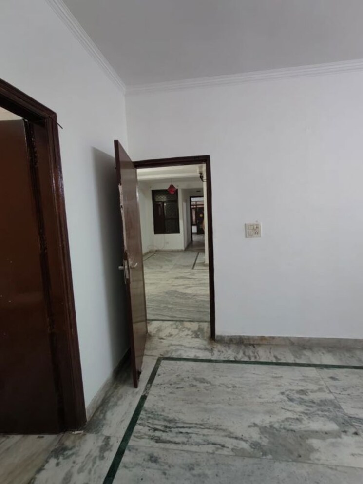 undefined, panchsheel park 2 Bedroom 900 Sq.Ft. Builder Floor In Panchsheel Park Delhi 9767575
