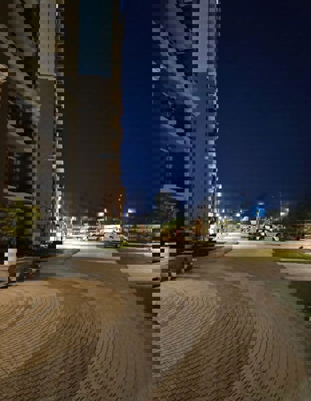 4 BHK + Servant Room Apartment For Sale in Ambika Florence Park