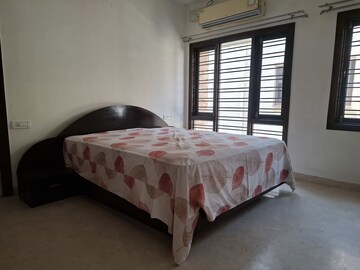 Bedroom in 5 BHK Villa at Banjara Hills – for Rent