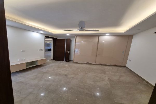3 BHK Builder Floor For Sale in Paschimpuri