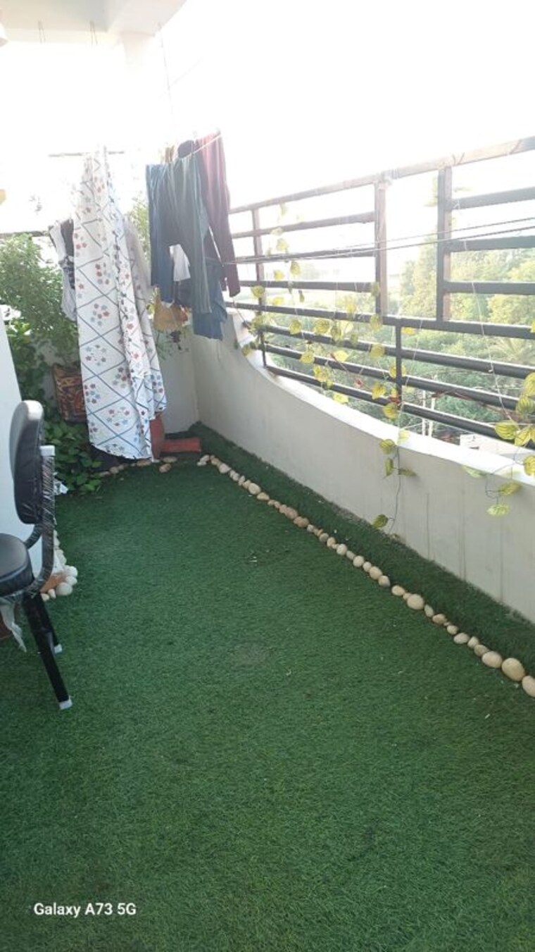 Balcony, vip road 3 Bedroom 1550 Sq.Ft. Apartment In Vip Road Zirakpur 9767755