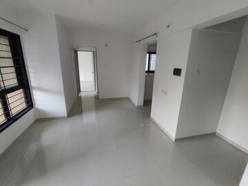 Room in 2 BHK Apartment at Kohinoor Coral Phase 3, Hinjewadi – for Rent