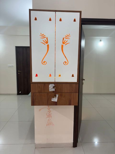 2 BHK + Pooja Room Apartment For Rent in DSR Highland Greenz