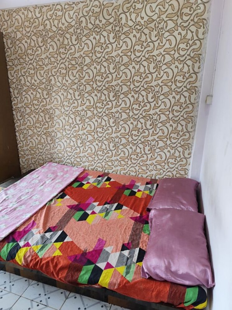 Bedroom, model-town 1 Bedroom 400 Sq.Ft. Apartment In Andheri West Mumbai 9767913