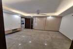 3 BHK 289 Sq.Yd. Builder Floor in Paschimpuri