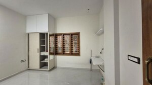 Room in 1 RK Independent House at Koramangala – for Rent