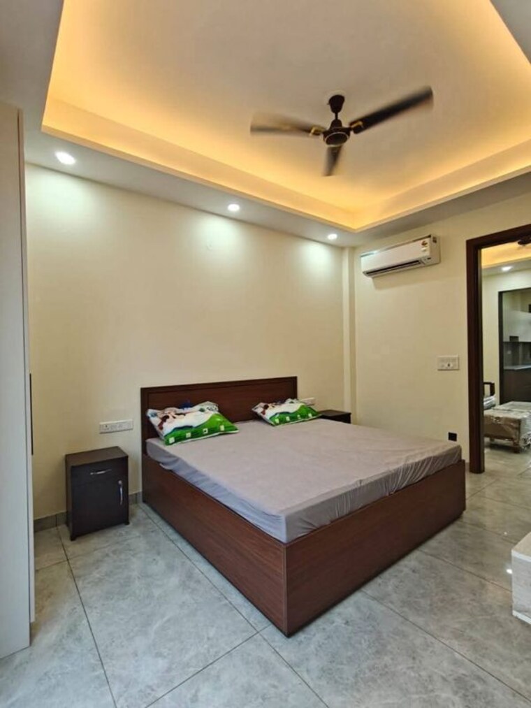 Bedroom, saket 1 Bedroom 500 Sq.Ft. Apartment In Saket Delhi 9768204