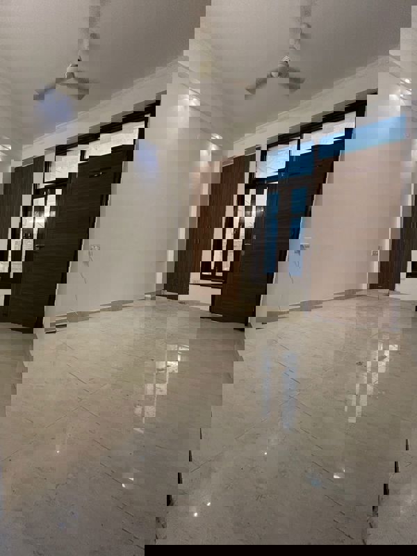 5 BHK + Pooja Room Apartment For Sale in New Alipore