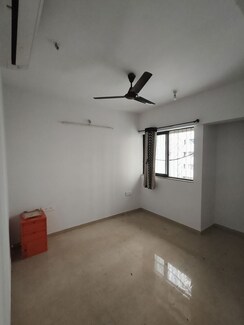 3 BHK Apartment For Sale in Lodha Downtown