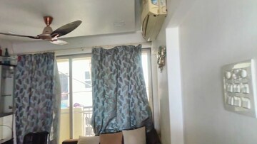 Bedroom in 2 BHK Apartment at Fairmont Palazo, Santacruz East – for Rent