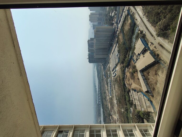 Balcony, lodha-amara-tower-24-and-25 2 Bedroom 840 Sq.Ft. Apartment In Kolshet Road Thane 9768408