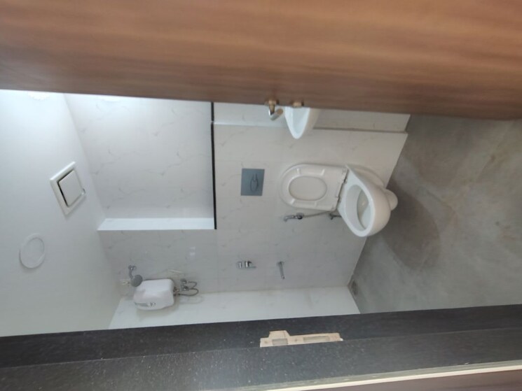 Bathroom, lodha-amara-tower-24-and-25 2 Bedroom 840 Sq.Ft. Apartment In Kolshet Road Thane 9768408