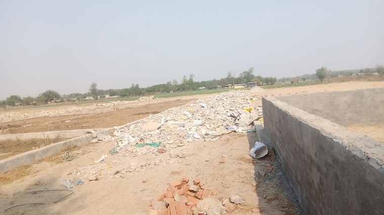 undefined, sector 141  3062 Sq.Ft. Plot In Sector 141 Noida 9768578