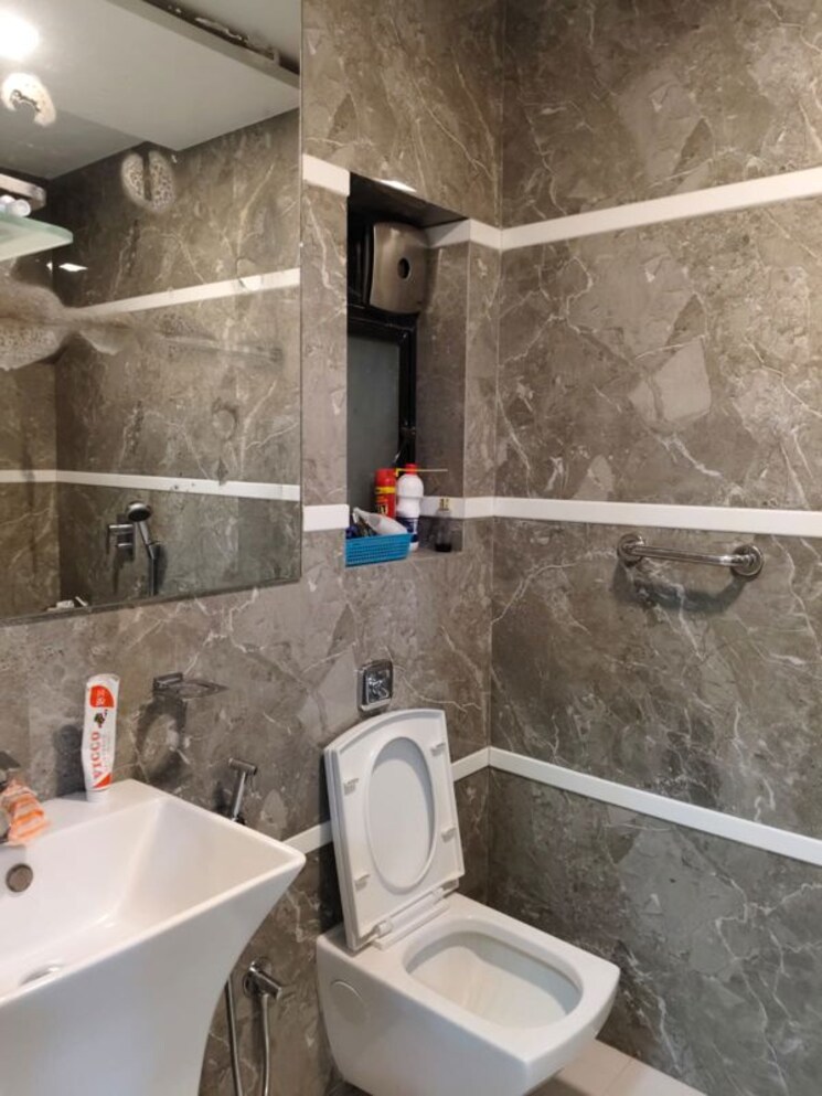 Attached Bathroom, dadar west 3 Bedroom 1600 Sq.Ft. Apartment In Dadar West Mumbai 9768268