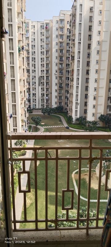 2 BHK Apartment For Rent in Shree Vardhman Mantra, Sector 67