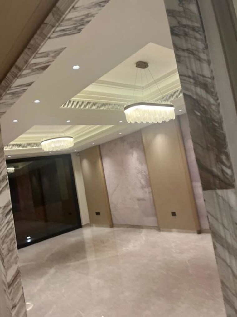 Bathroom, rajinder nagar 4 Bedroom 500 Sq.Yd. Builder Floor In Rajinder Nagar Delhi 9768775