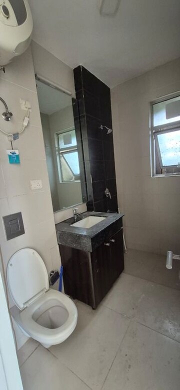 2 BHK Apartment For Rent in Ireo Uptown, Sector 66