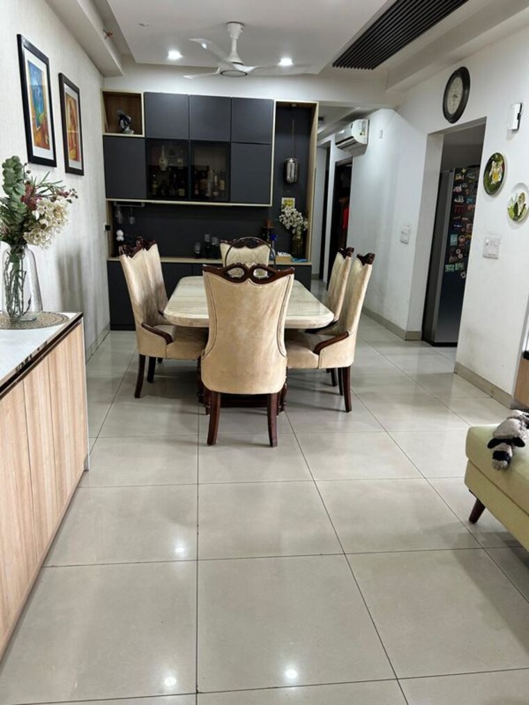 Living Room, emaar-palm-gardens 3.5 Bedroom 1900 Sq.Ft. Apartment In Sector 83 Gurgaon 9768973