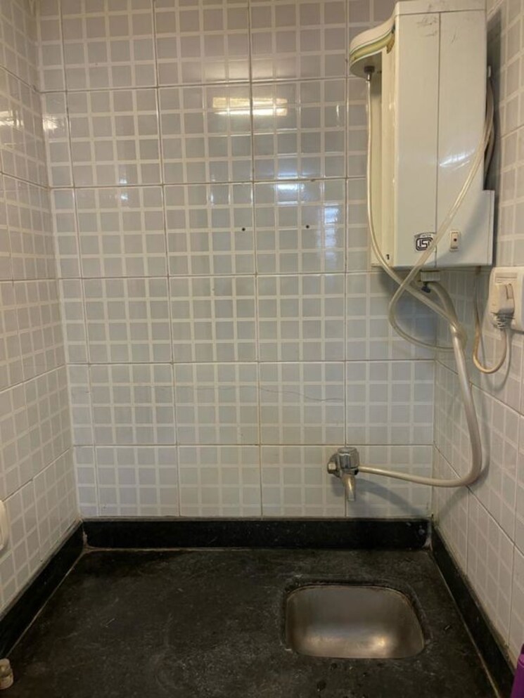 Bathroom, bhandup west Commercial Office Space 350 Sq.Ft. In Bhandup West Mumbai 9769026
