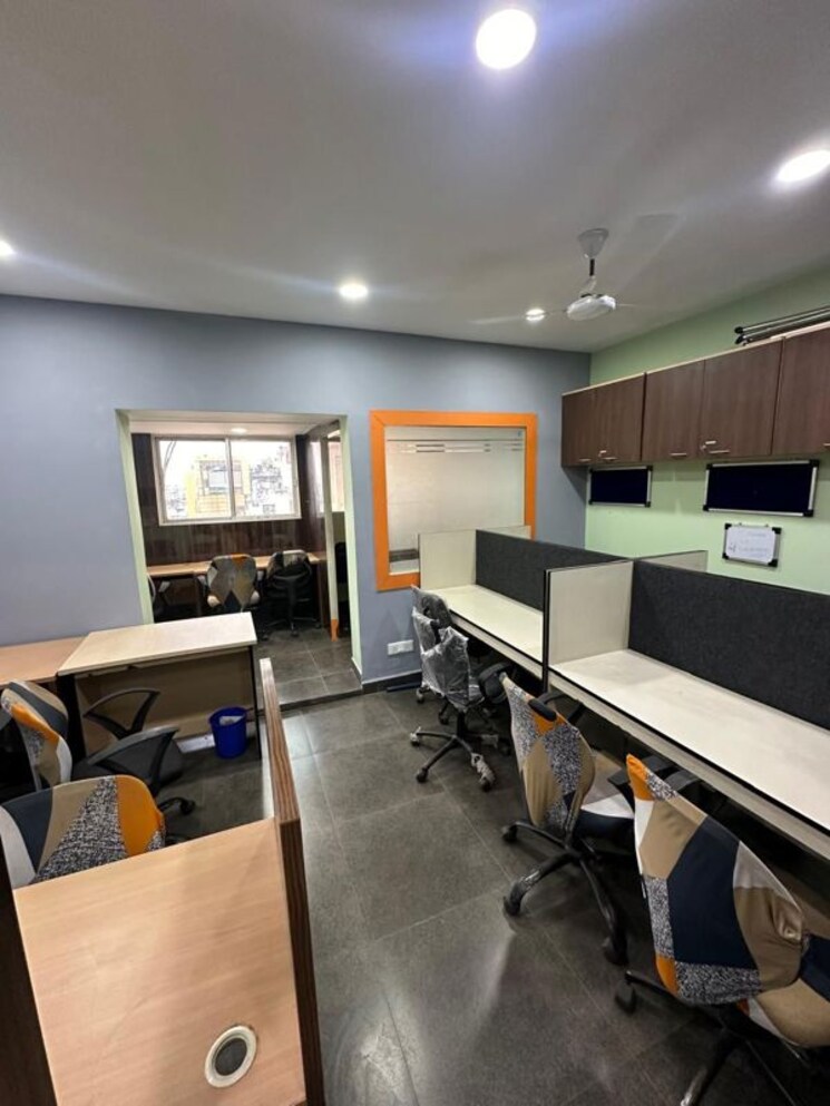 Team Area, camac st Commercial Office Space 600 Sq.Ft. In Camac st Kolkata 9769010