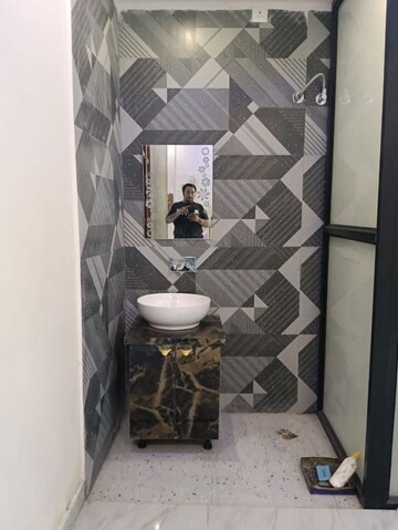 Bathroom in 3 BHK Apartment at Prem Apartment, Pir Machalla – for Sale