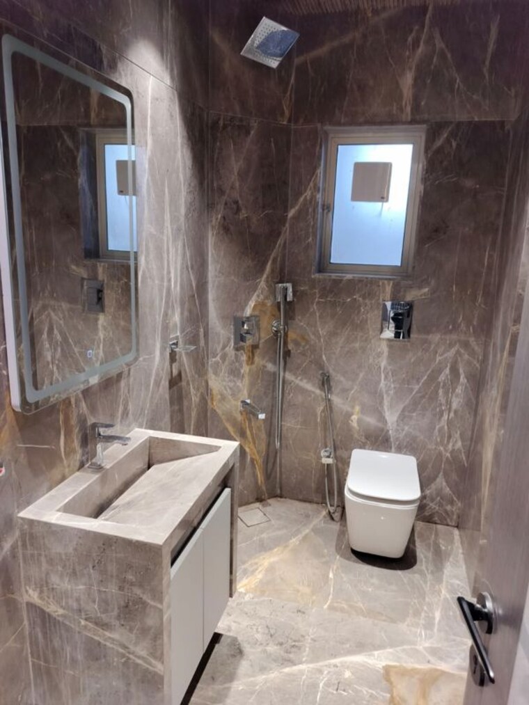 Bathroom, adani-ten-bkc 4 Bedroom 1636 Sq.Ft. Apartment In Bandra East Mumbai 9769198