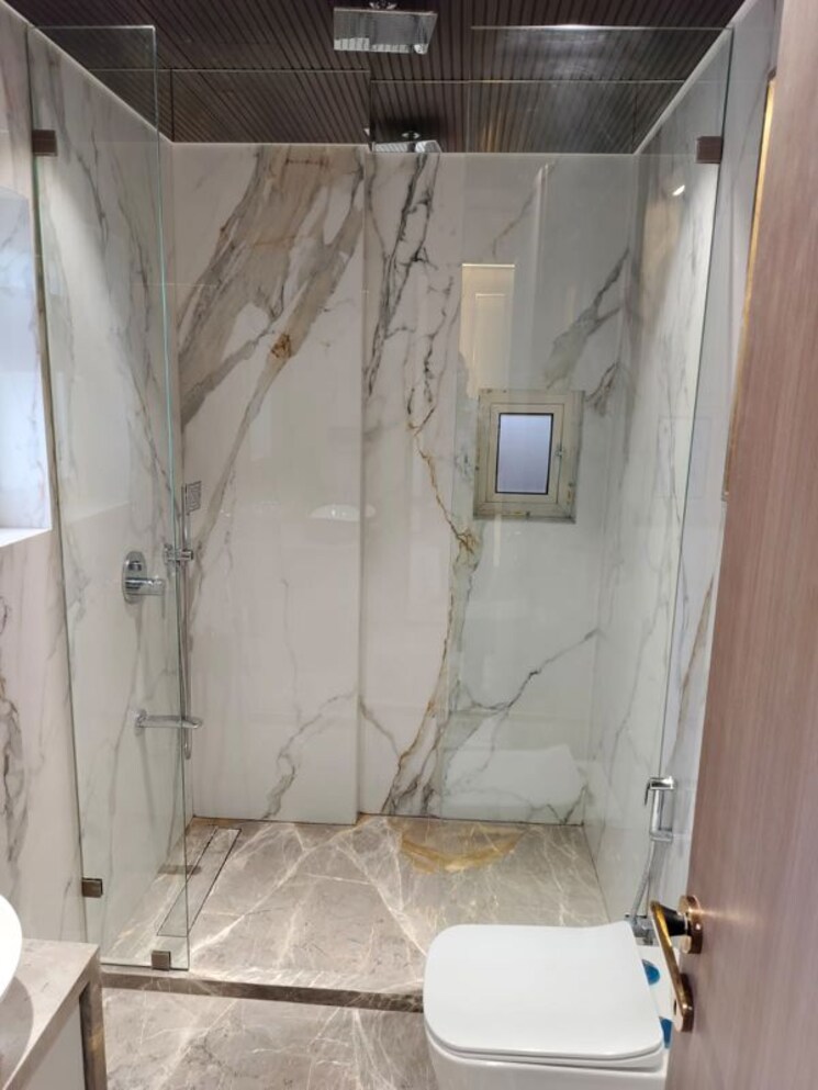Bathroom, adani-ten-bkc 4 Bedroom 1636 Sq.Ft. Apartment In Bandra East Mumbai 9769198
