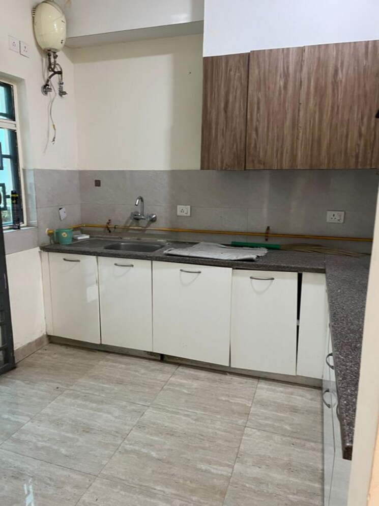 Kitchen, puri-aman-vilas 3 Bedroom 1665 Sq.Ft. Builder Floor In Sector 89 Faridabad 9769199