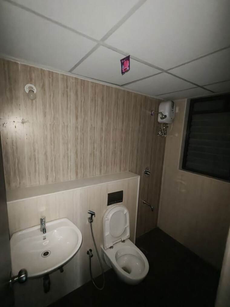 Bathroom, lodha-downtown 1 Bedroom 450 Sq.Ft. Apartment In Dombivli East Thane 9769235