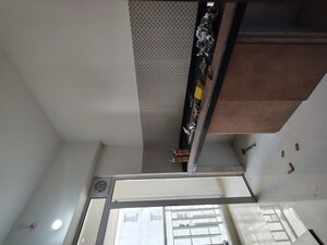 Furnished Amenities in 2 BHK Apartment at Lodha Amara Tower 23, Kolshet Road – for Rent