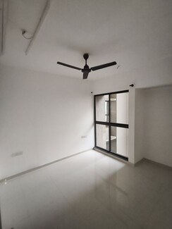 1 BHK Apartment For Sale in Lodha Downtown
