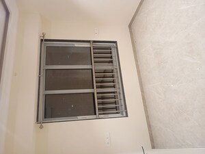 Furnished Amenities in 2 BHK Apartment at Thapar Suburbia, Chembur – for Rent