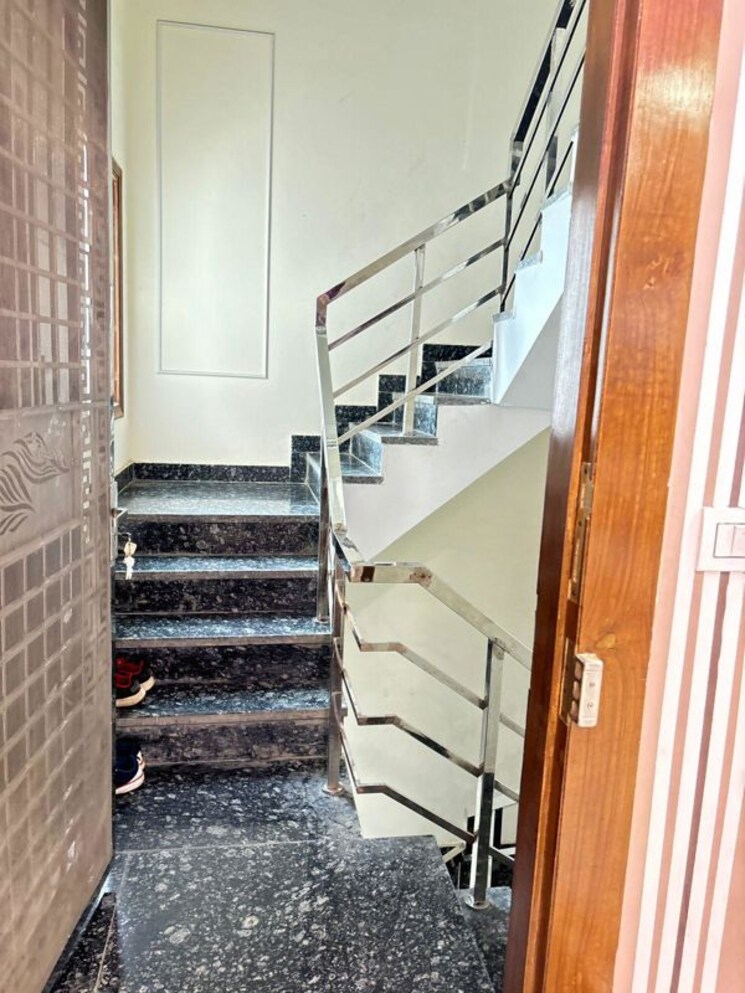 undefined, parklands 3 Bedroom 250 Sq.Yd. Builder Floor In Sector 85 Faridabad 9769297