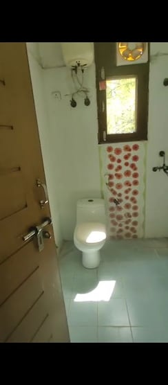 3 BHK Builder Floor For Rent in Ahinsa Khand 2