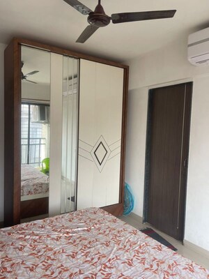 Bedroom in 2.5 BHK Apartment at Shah Royale, Kharghar – for Rent