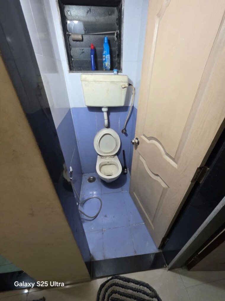 Bathroom, sector 31 vashi 1 Bedroom 670 Sq.Ft. Apartment In Sector 31 Vashi Navi Mumbai 9769478