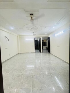 3 BHK Builder Floor For Rent in Sector 31