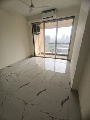 Room in 2 BHK Apartment at Hatdia Ison Height, Lower Parel – for Rent