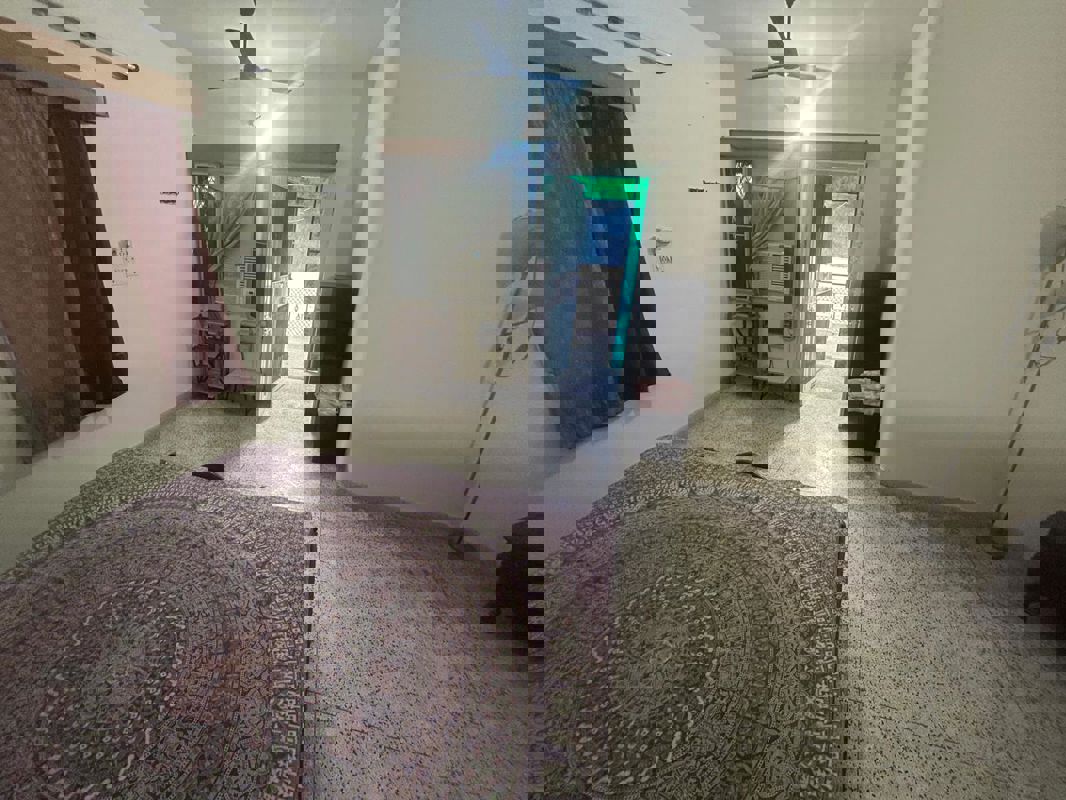 1 BHK Builder Floor For Rent in Shalimar Bagh