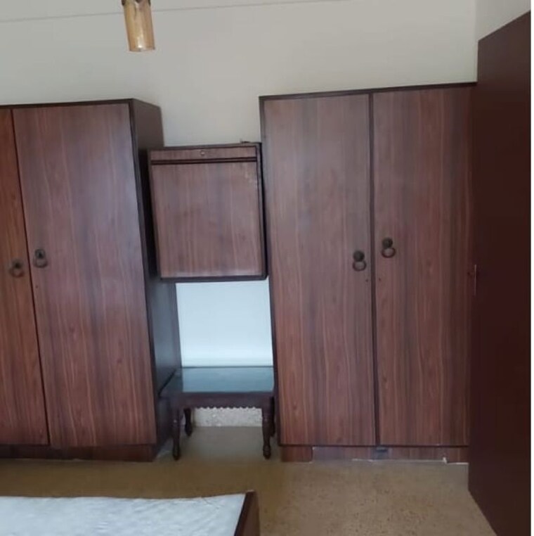 Room, cumbala hill 2 Bedroom 1080 Sq.Ft. Apartment In Cumbala Hill Mumbai 9769576