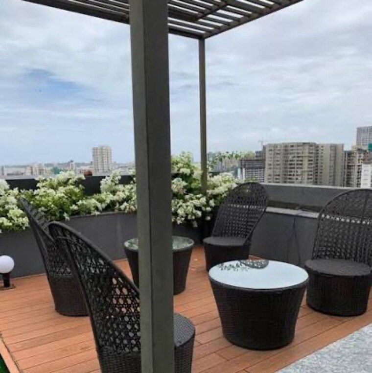 Exterior View, dn nagar 2 Bedroom 711 Sq.Ft. Apartment In Dn Nagar Mumbai 9769679