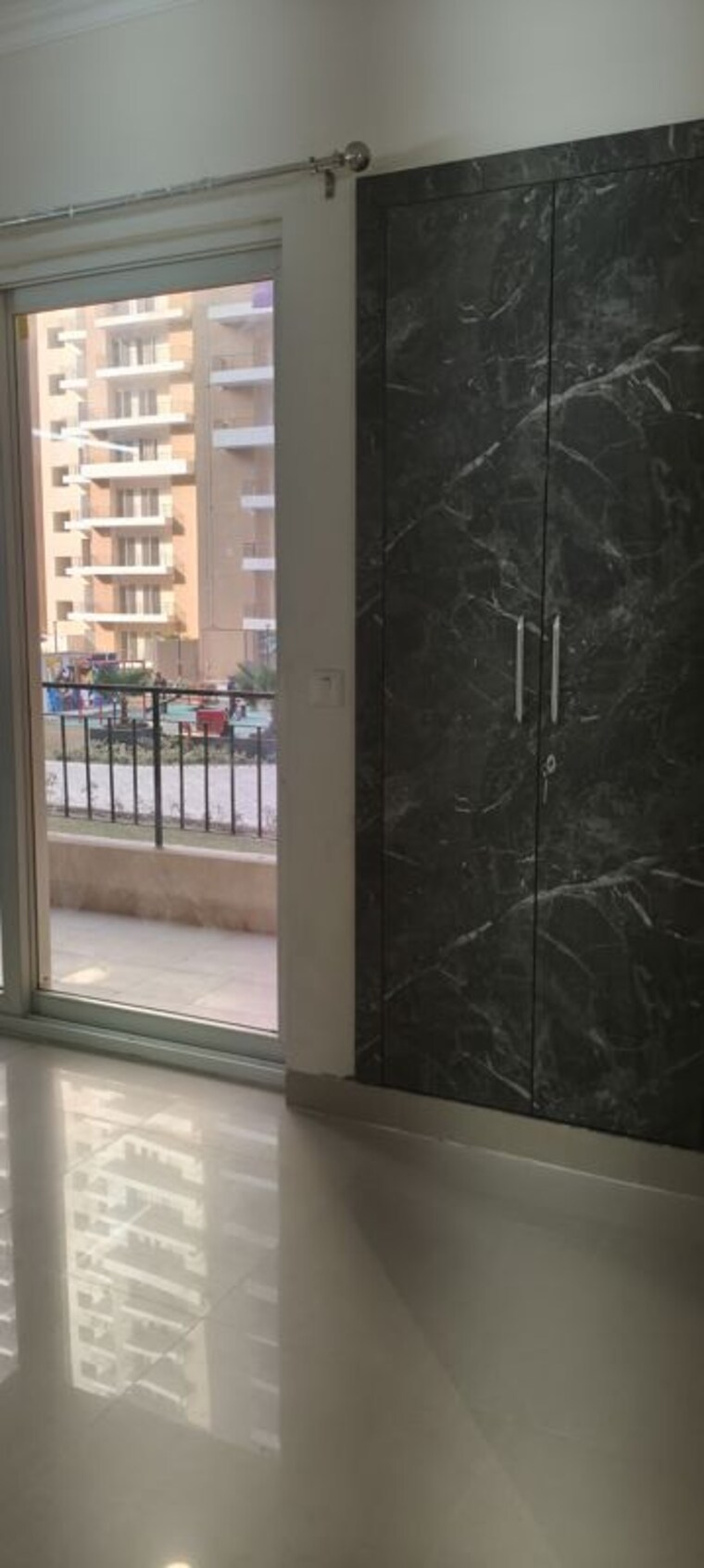 Balcony, amrapali-crystal-homes 3.5 Bedroom 1375 Sq.Ft. Apartment In Sector 76 Noida 9769698