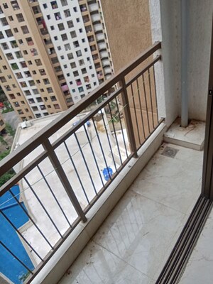 1 BHK Apartment For Rent in Sunteck Maxxworld, Tivri
