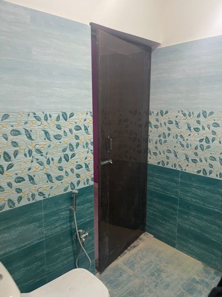 Bathroom, indira nagar 2 Bedroom 1221 Sq.Ft. Builder Floor In Indira Nagar Lucknow 9769669