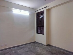 Room in 1 BHK Apartment at Molarband – for Sale