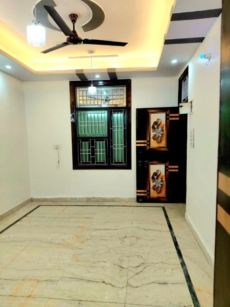 Room, shalimar garden 1.5 Bedroom 550 Sq.Ft. Builder Floor In Shalimar Garden Ghaziabad 9769774