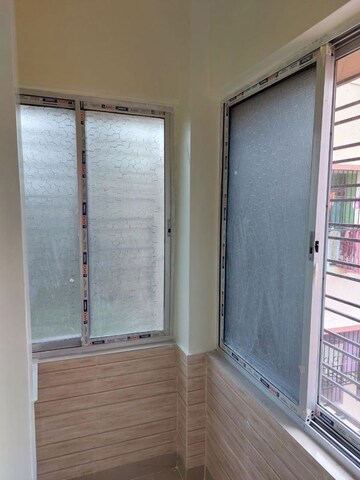 Room in 2 BHK Builder Floor at Behala Chowrasta – for Rent