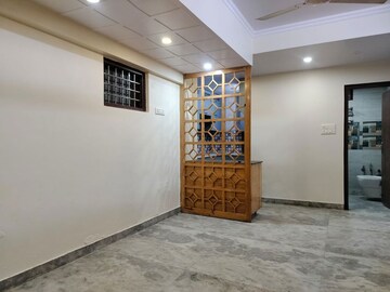 2 BHK Apartment For Sale in Molarband