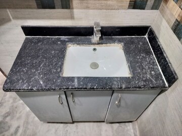  2 BHK Apartment at Molarband – for Sale