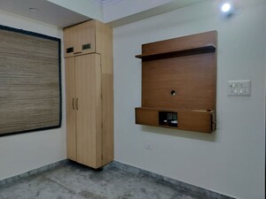 Room in 2 BHK Apartment at Molarband – for Sale